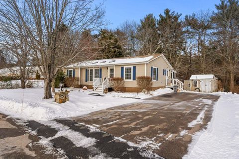 17 Lilac Court Raymond NH 03077