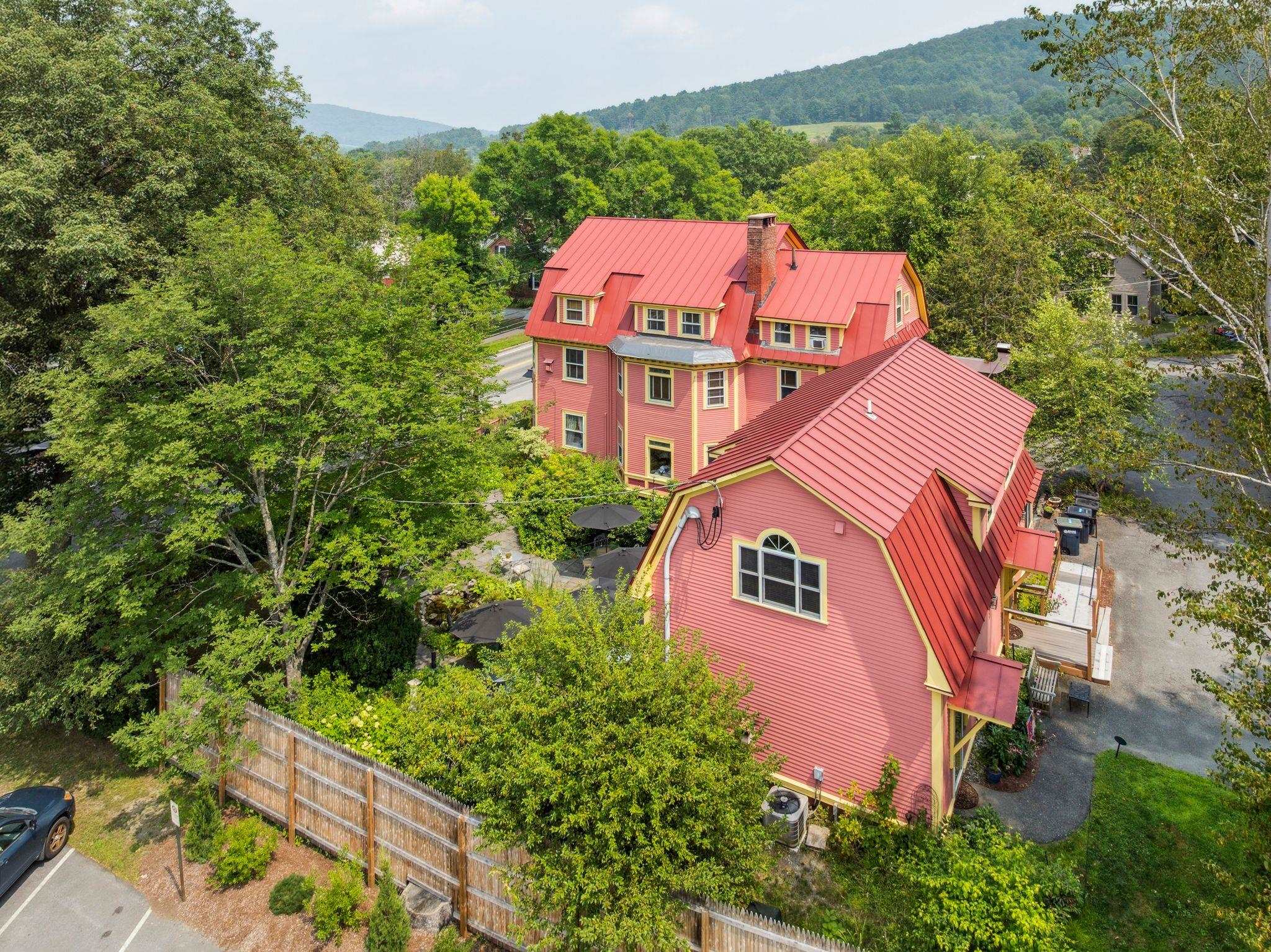 41 Pleasant Street