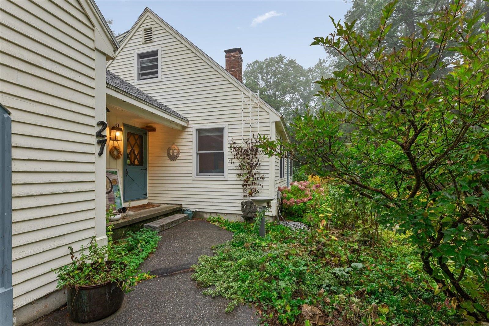 27 Boulder Drive