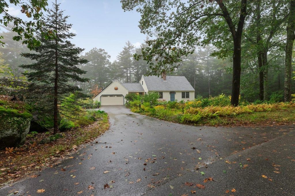 Photo of 27 Boulder Drive, Dublin, NH 03444 (MLS # 5087794)