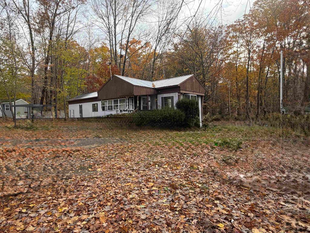 Photo of 40 Joshua Street, Rochester, NH 03867 (MLS # 5069240)