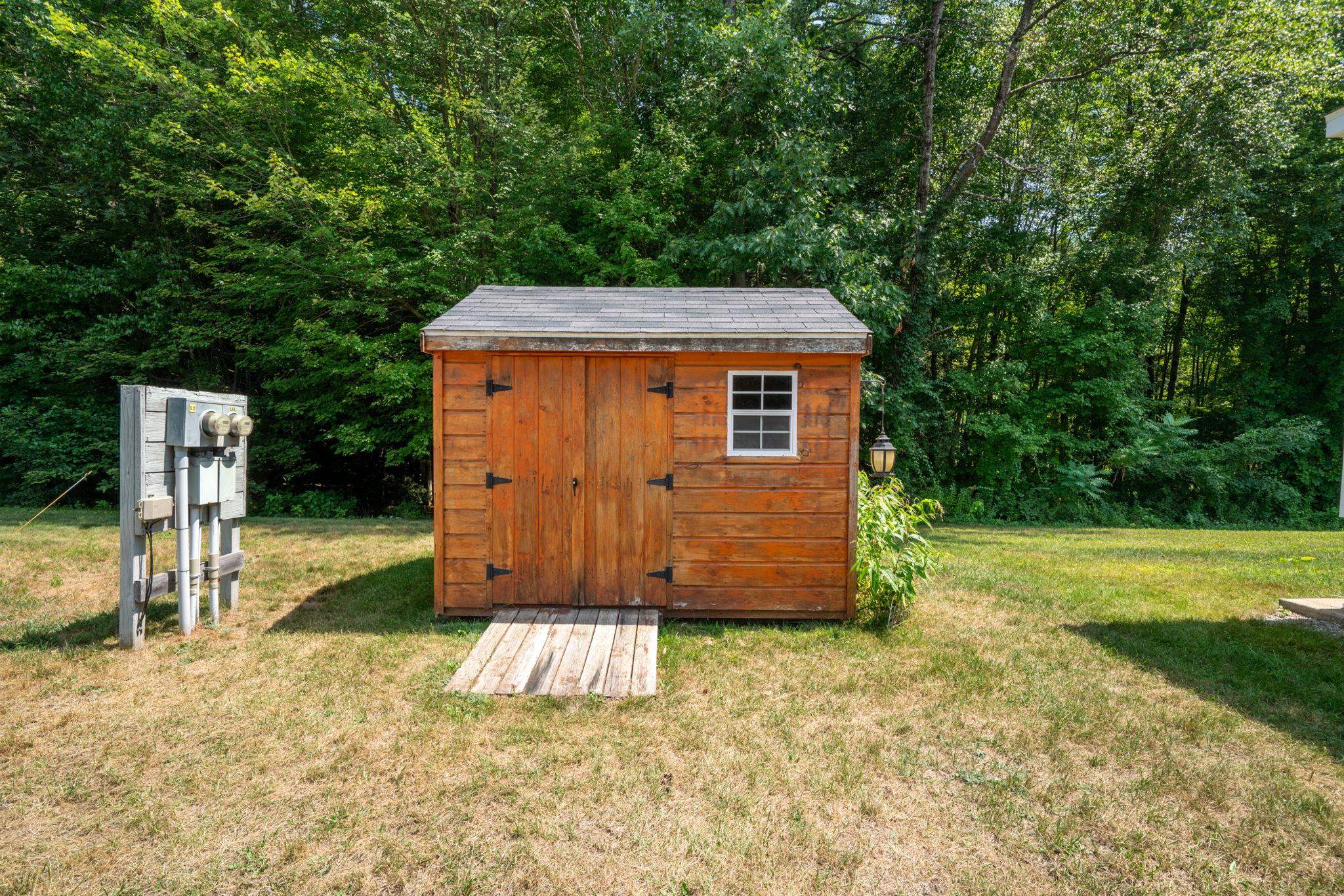 12 Tamarack Place