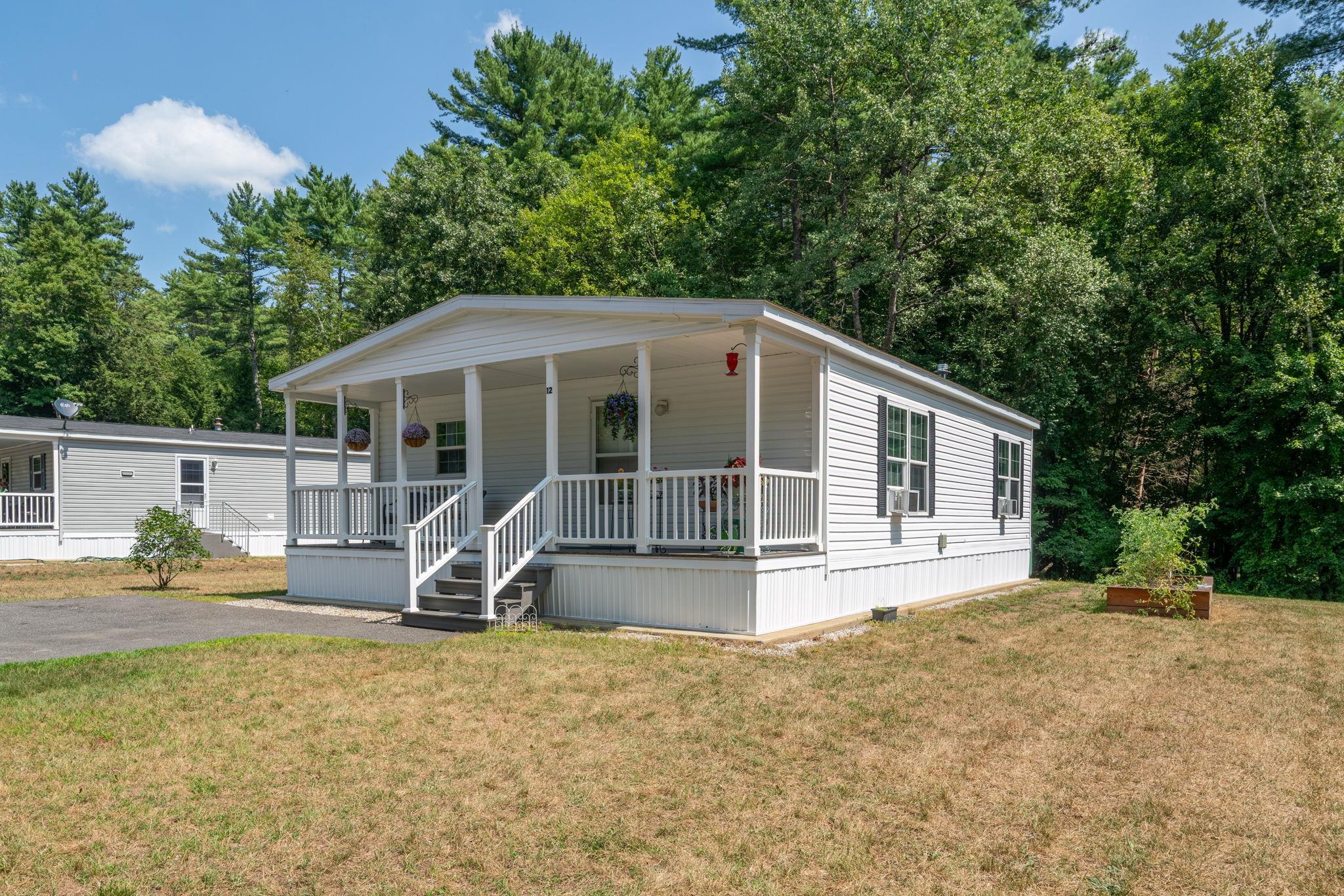 12 Tamarack Place