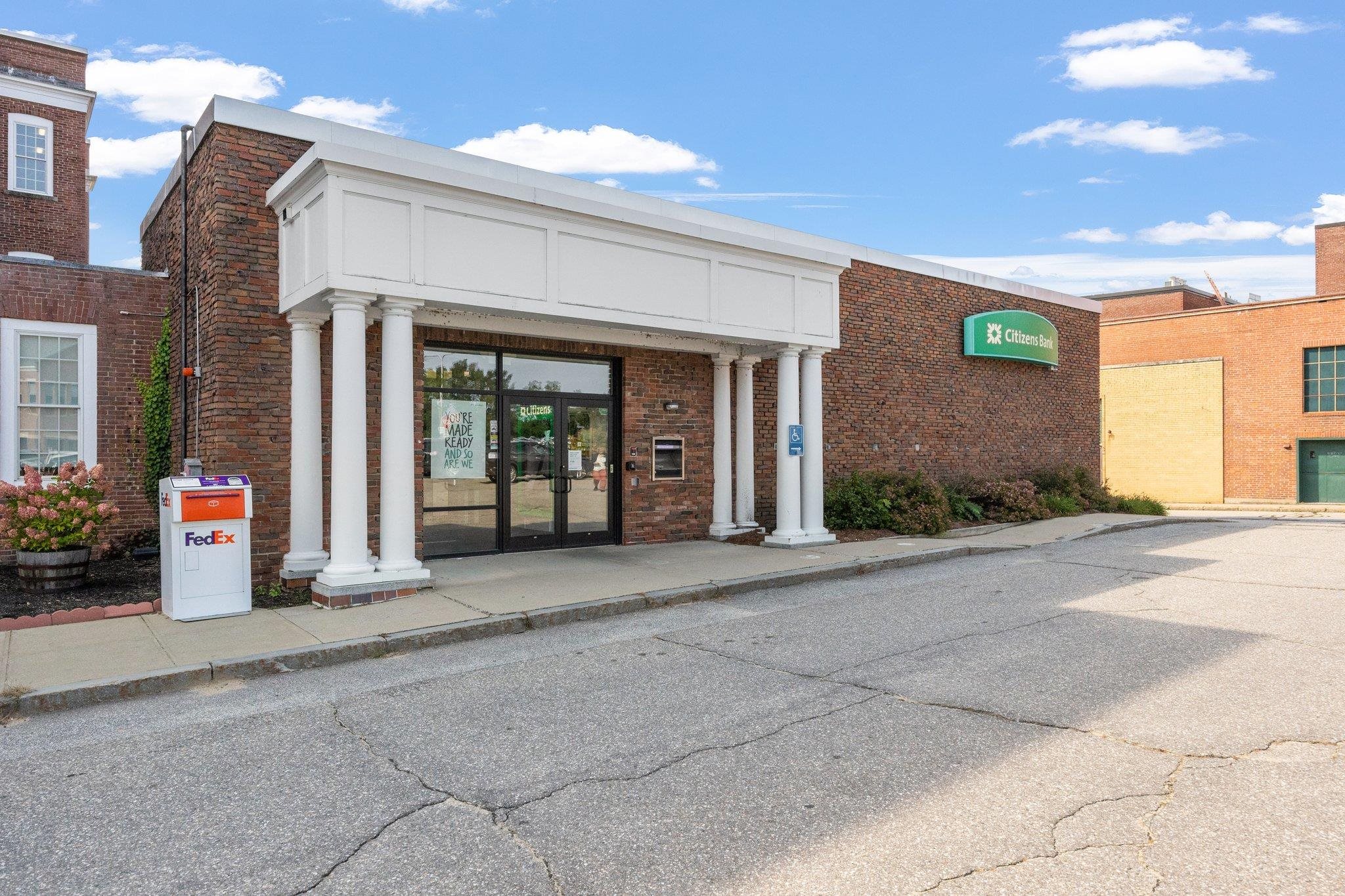 587 Main Street