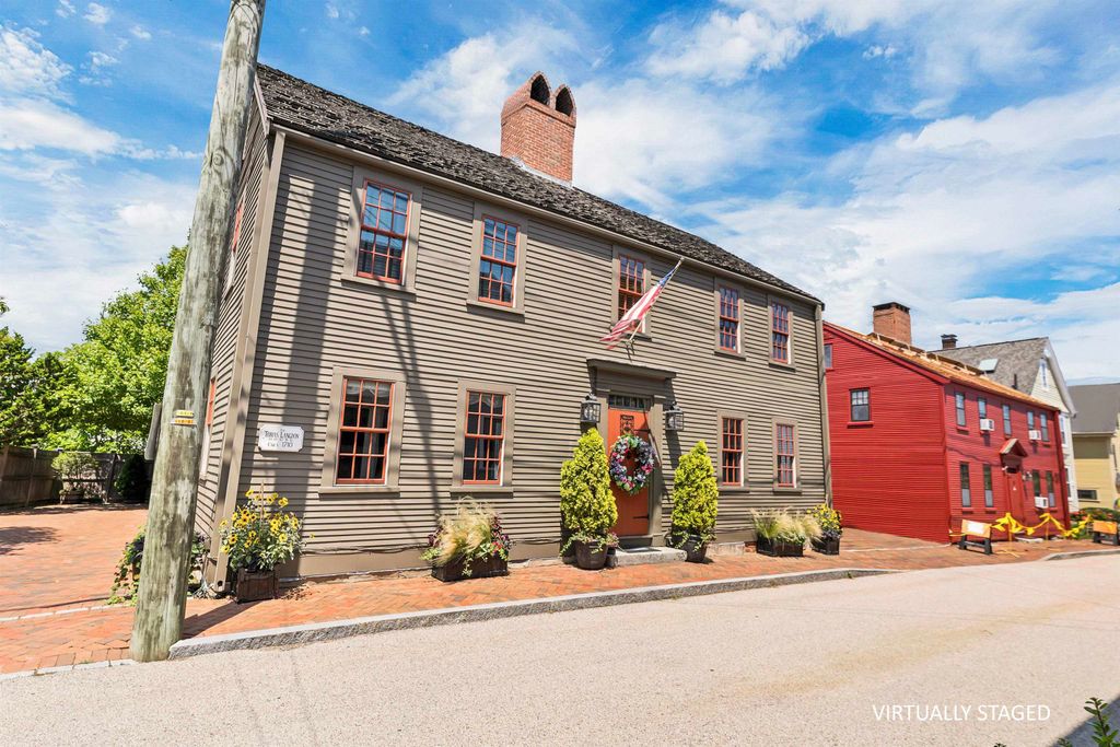 Photo of 171 Gates Street, Portsmouth, NH 03801 (MLS # 5057025)