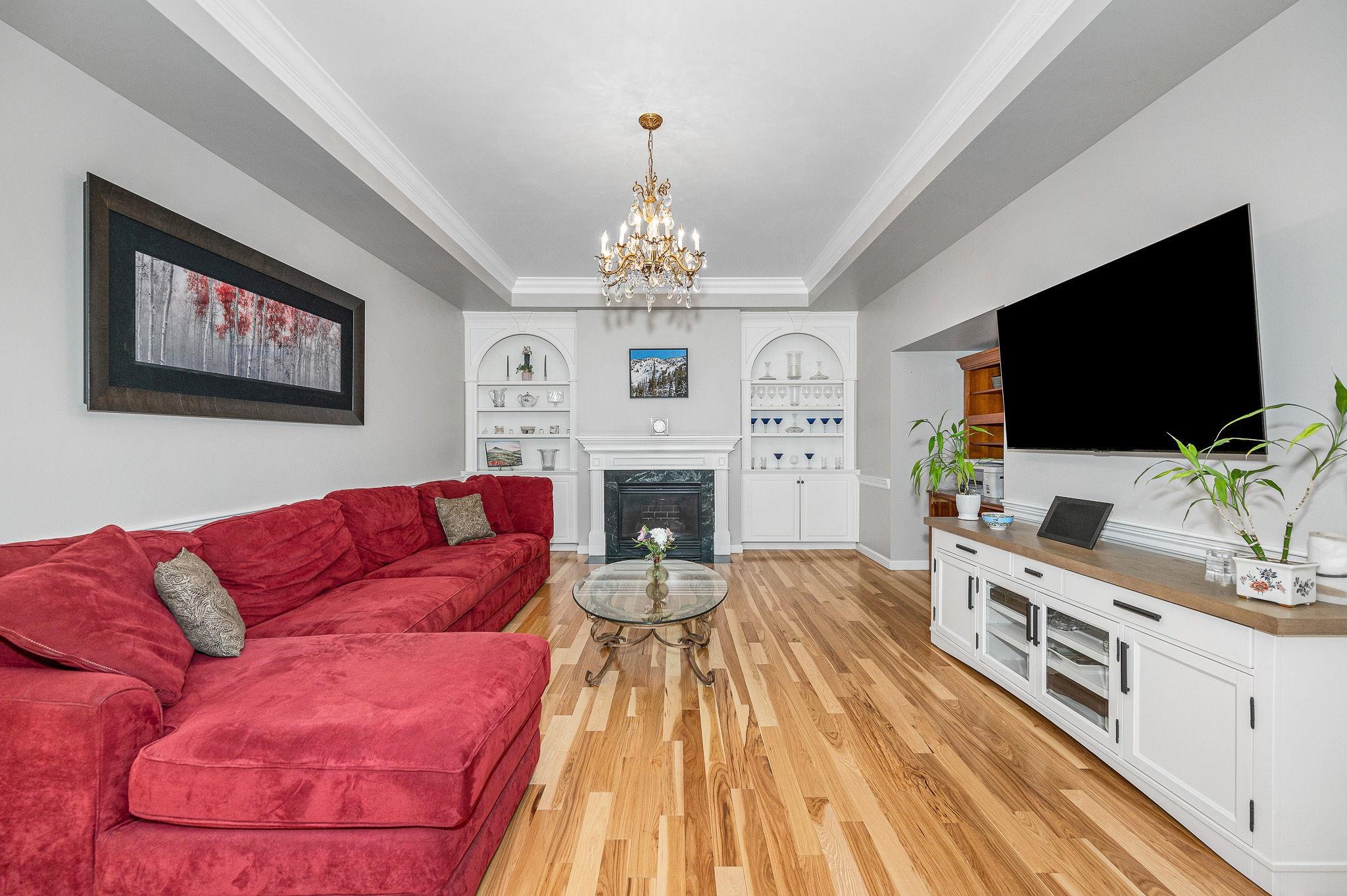 9 Houston Drive 9