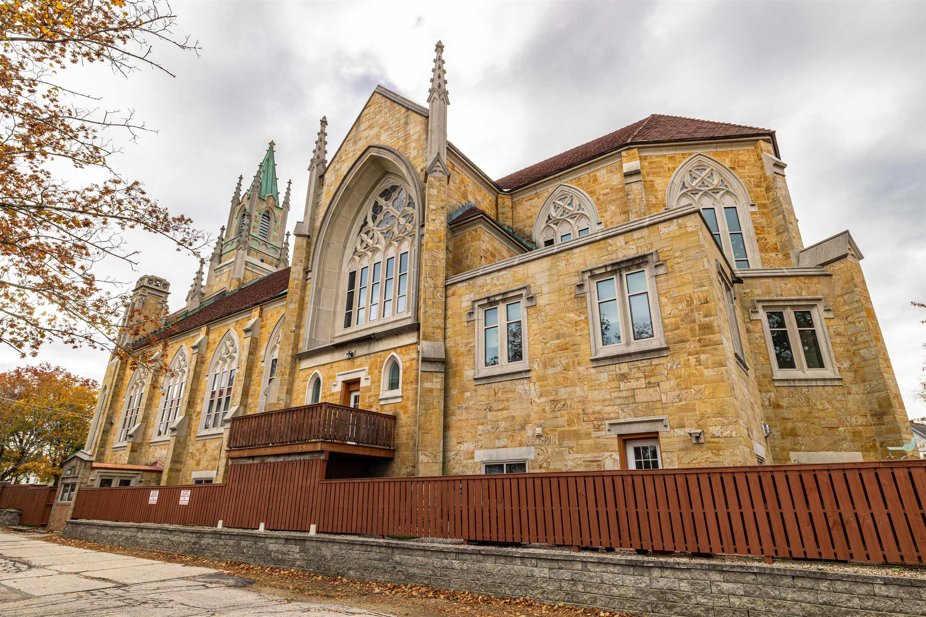 54 Pleasant Street 8