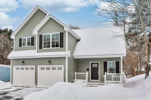 Photo of 140 Maynard Avenue, Manchester, NH 03103 (MLS # 5075226)