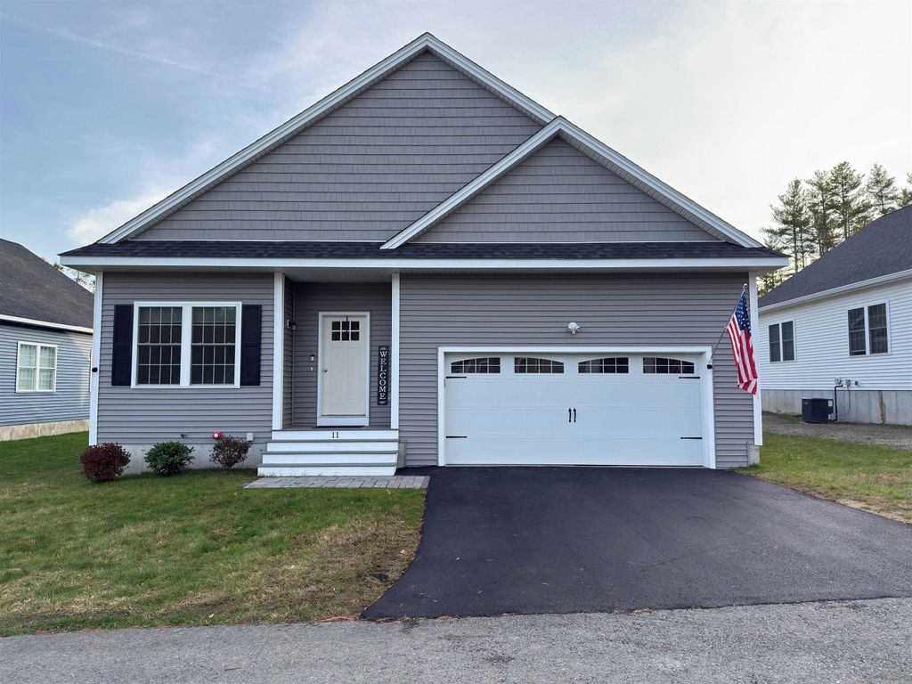 Photo of 11 Venus Way, Pelham, NH 03076 (MLS # 5066577)