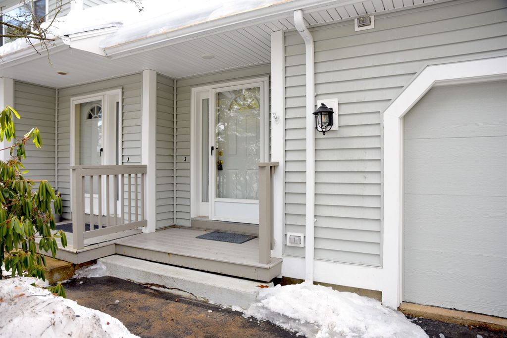 Photo of 84 Branch Turnpike #101, Concord, NH 03301 (MLS # 5078931)