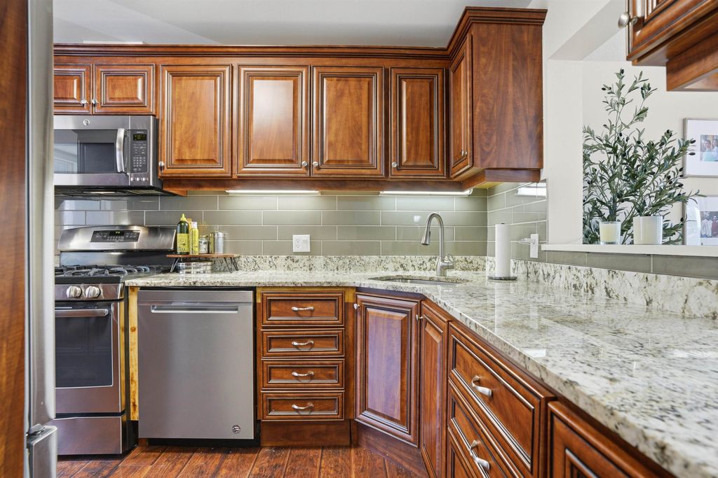 Photo of 67 Cherry Hollow Road, Nashua, NH 03062 (MLS # 5084461)