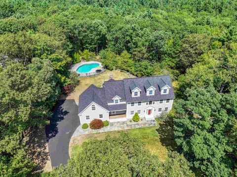 Photo of 28 Partridge Hill Road, Newfields, NH 03856 (MLS # 5056114)