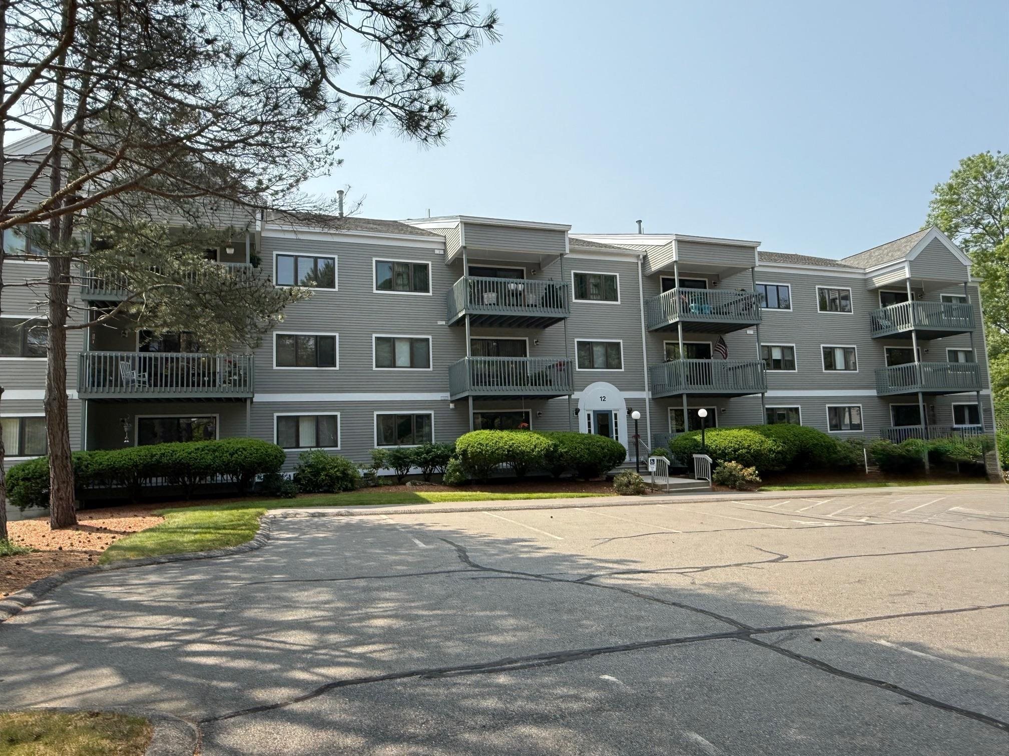 12 Ledgewood Hills Drive 204