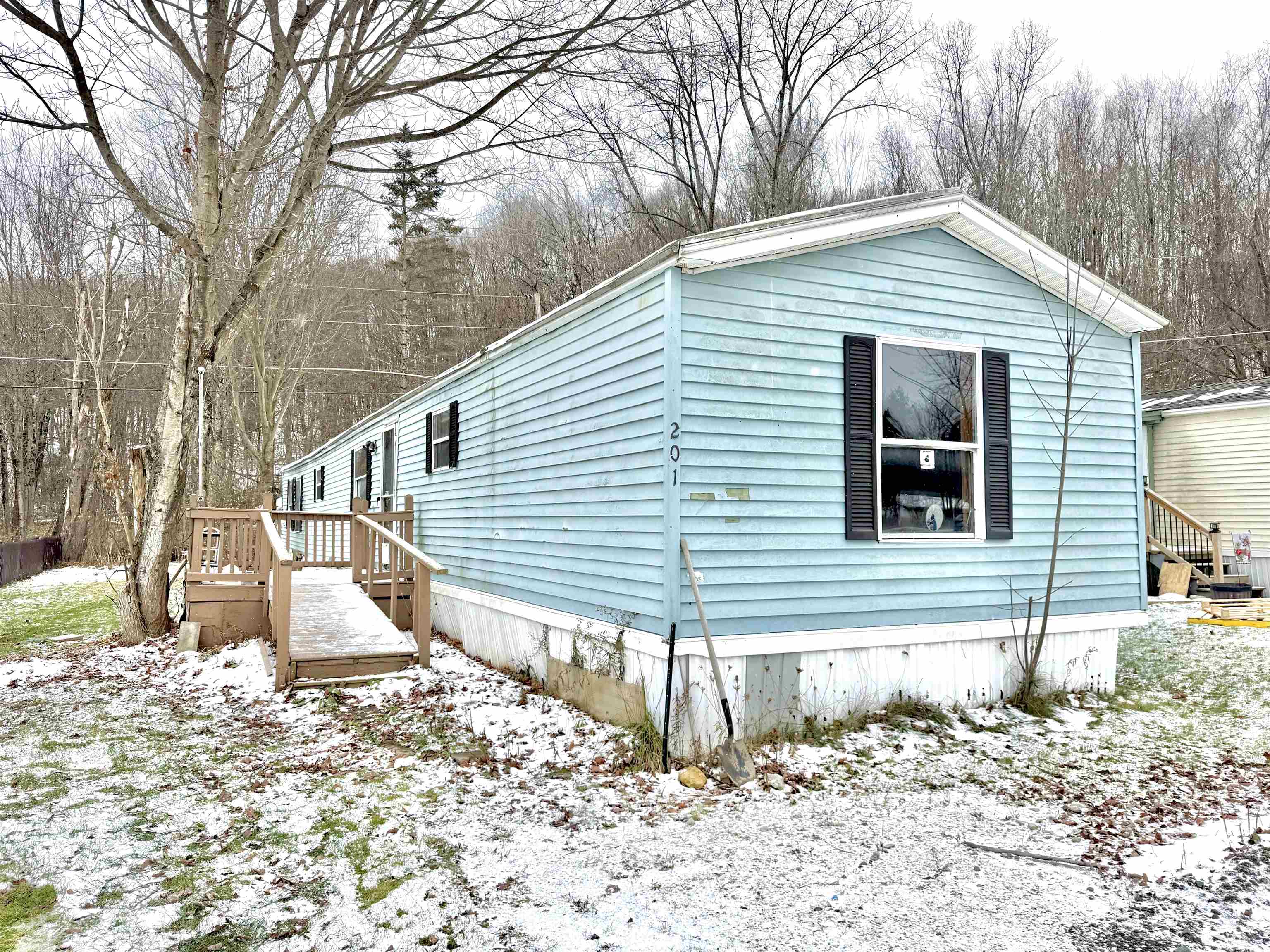 201 Hillview Terrace