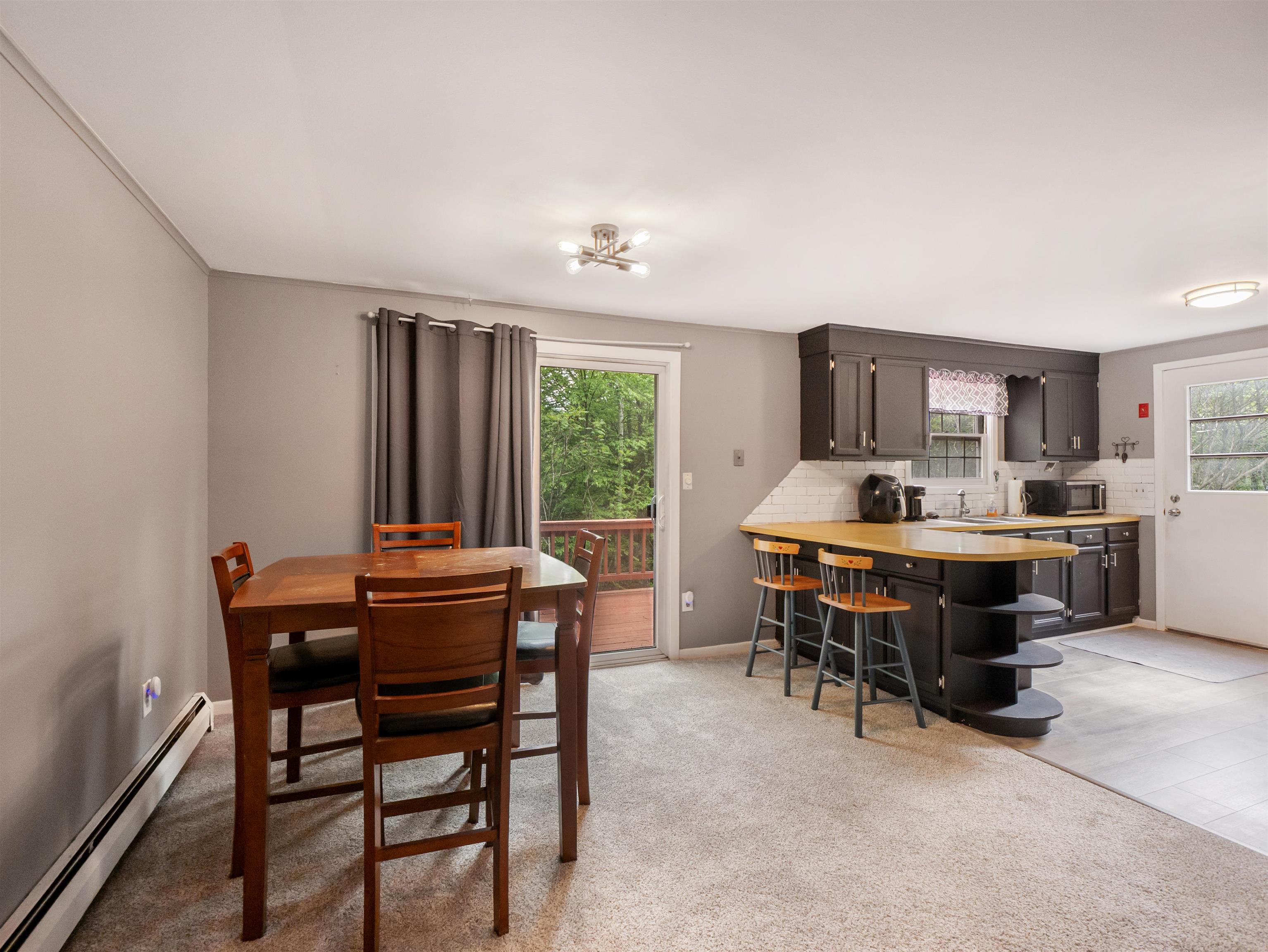 1427 Woodstock Road
