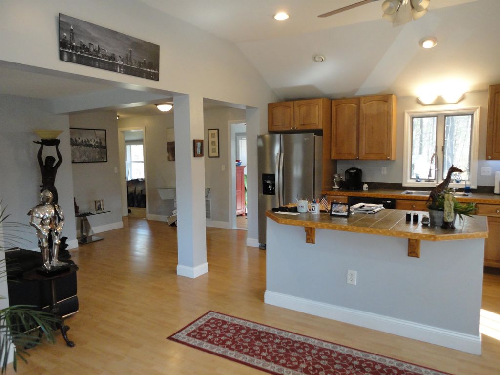 Photo of 13 Hall Road, Londonderry, NH 03053 (MLS # 5084470)