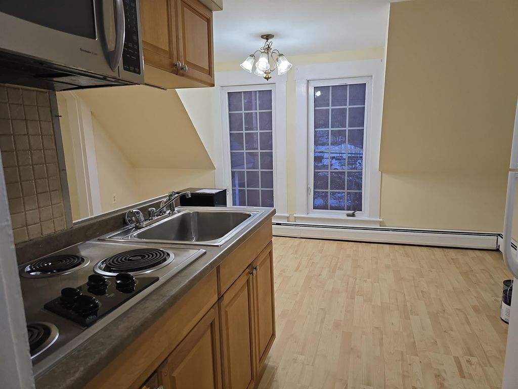 Photo of 165 South Main Street #6, Newport, NH 03773 (MLS # 5074289)