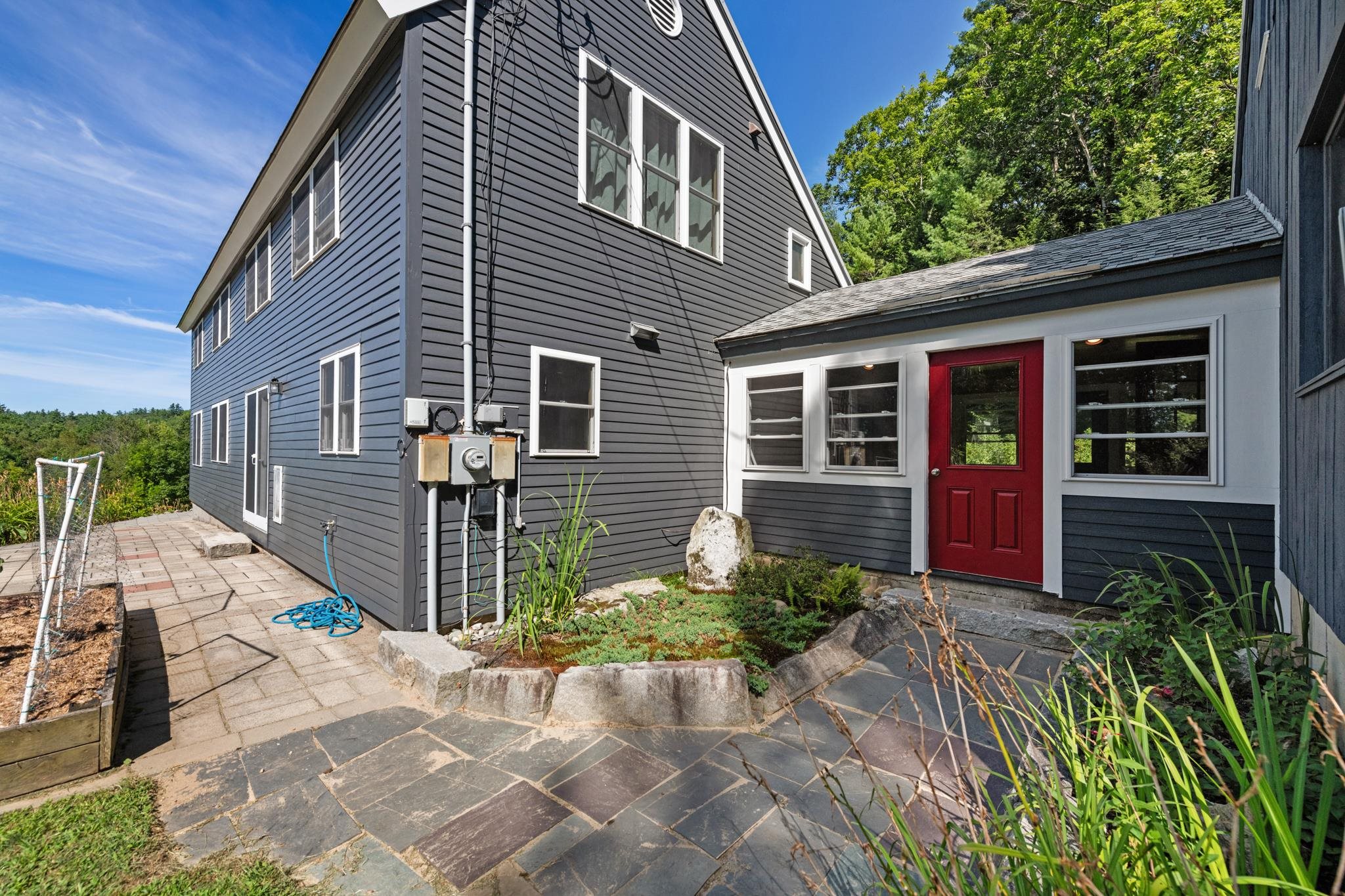43 Lower Beech Hill Road