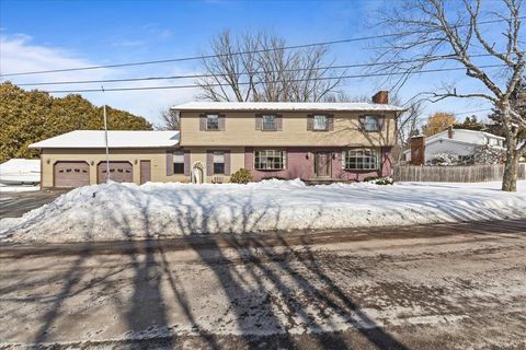 109 Juniper Ridge Shelburne VT 05445