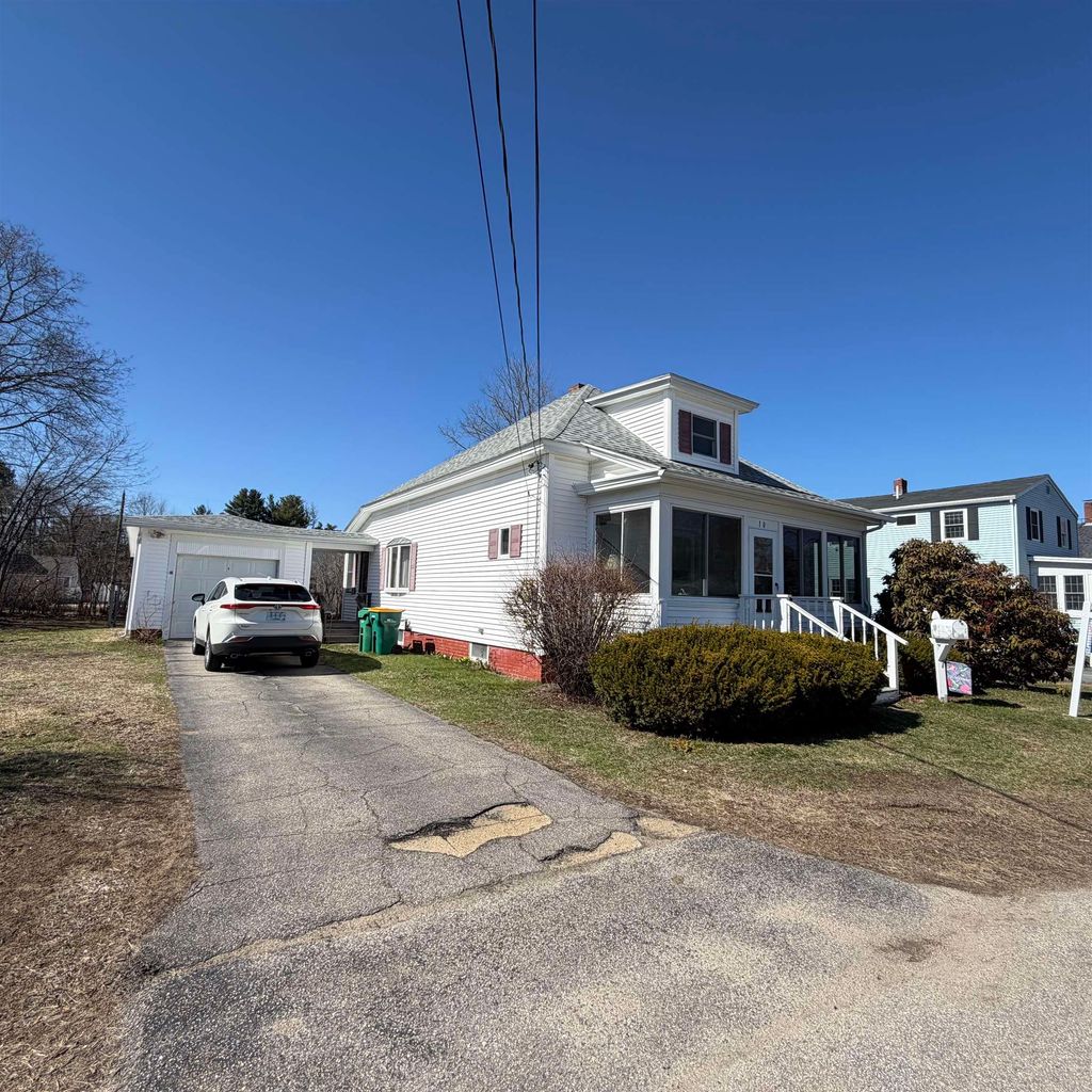 Photo of 10 Willey Street, Rochester, NH 03867 (MLS # 5082535)