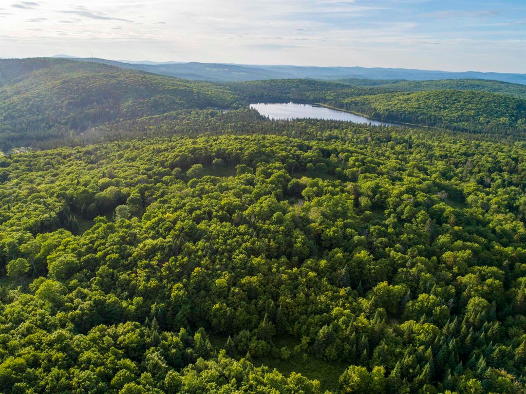 Photo of 8 Diamond Pond Road #B, Stewartstown, NH 03576 (MLS # 5081661)