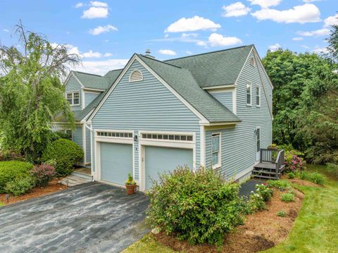 8 Fox Run Road Amherst NH 03031