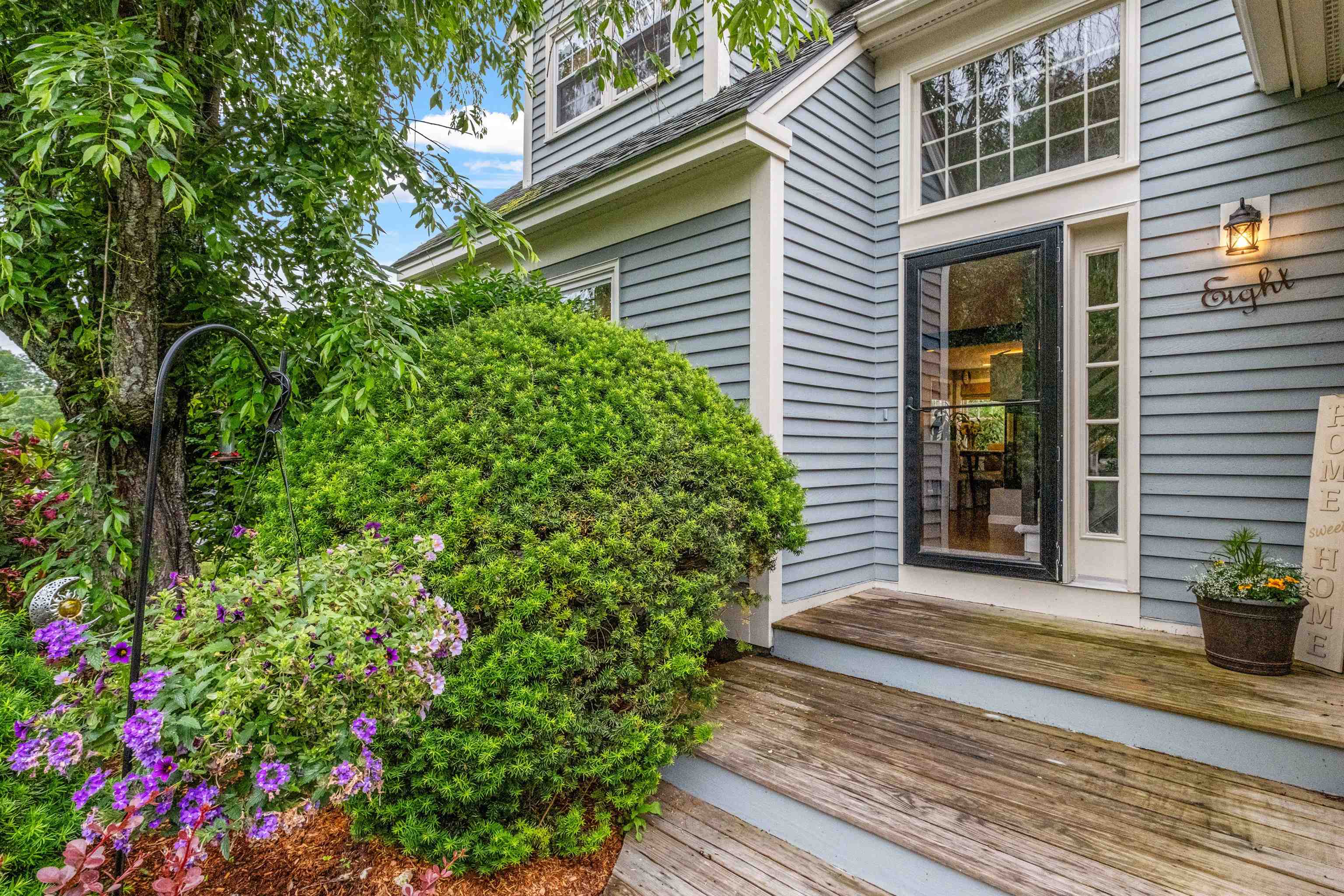 8 Fox Run Road
