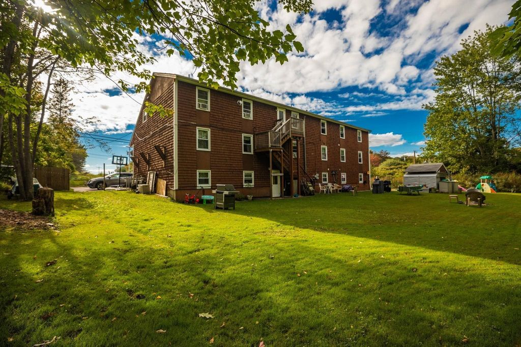 Photo of 354 Main Street #8, Somersworth, NH 03878 (MLS # 5081345)