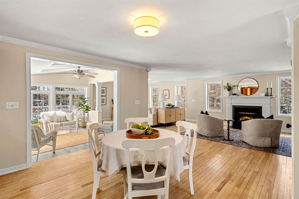 Photo of 37 Sarah Drive, Merrimack, NH 03054 (MLS # 5074630)