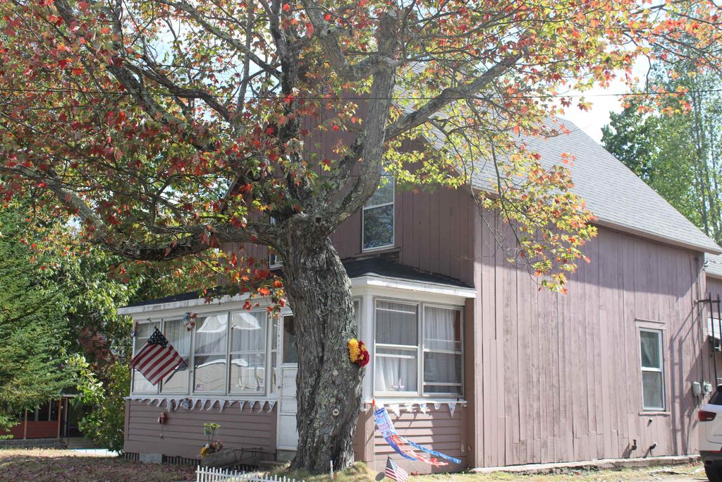 Photo of 13 Maple Street, Lincoln, NH 03251 (MLS # 5063813)