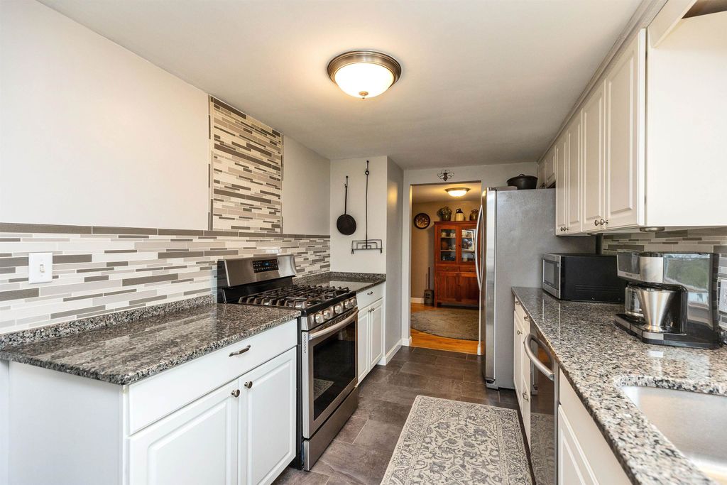 Photo of 24 Dexter Street, Nashua, NH 03060 (MLS # 5083767)