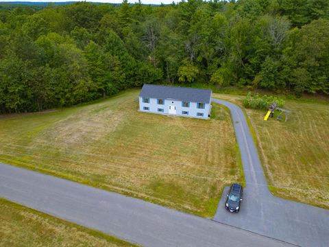 19 Johnson Meadow Road A & B Hampstead NH 03841