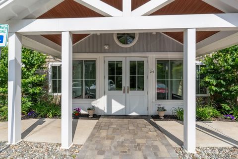 24 Willey Creek Road 406 Exeter NH 03833