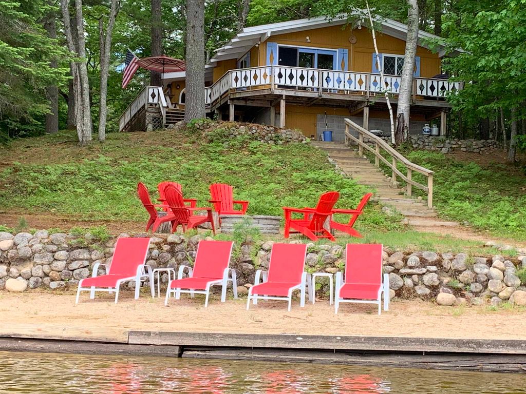 Photo of 726 Pequawket Drive, Conway, NH 03818 (MLS # 5082180)