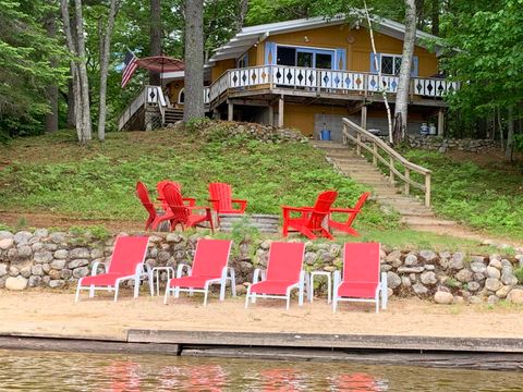 Photo of 726 Pequawket Drive, Conway, NH 03818 (MLS # 5082180)