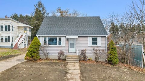 Photo of 28 Joffre Street, Goffstown, NH 03045 (MLS # 5070992)