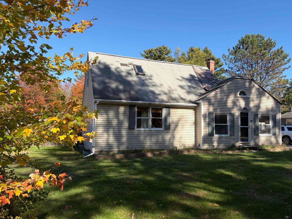 Photo of 96 Salmon Falls Road, Rochester, NH 03868 (MLS # 5065159)