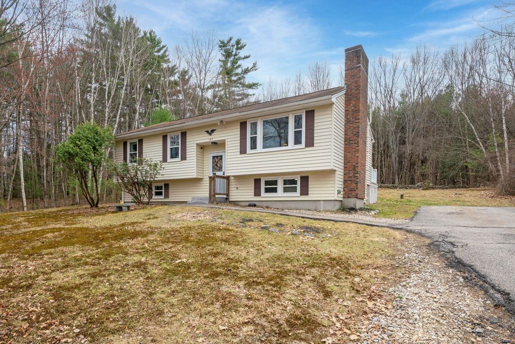 Photo of 184 Bow Bog Road, Bow, NH 03304 (MLS # 5083470)