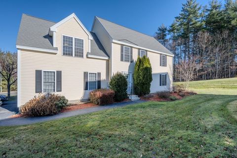 Photo of 12 Forest Hill Way #57, Manchester, NH 03109 (MLS # 5071056)