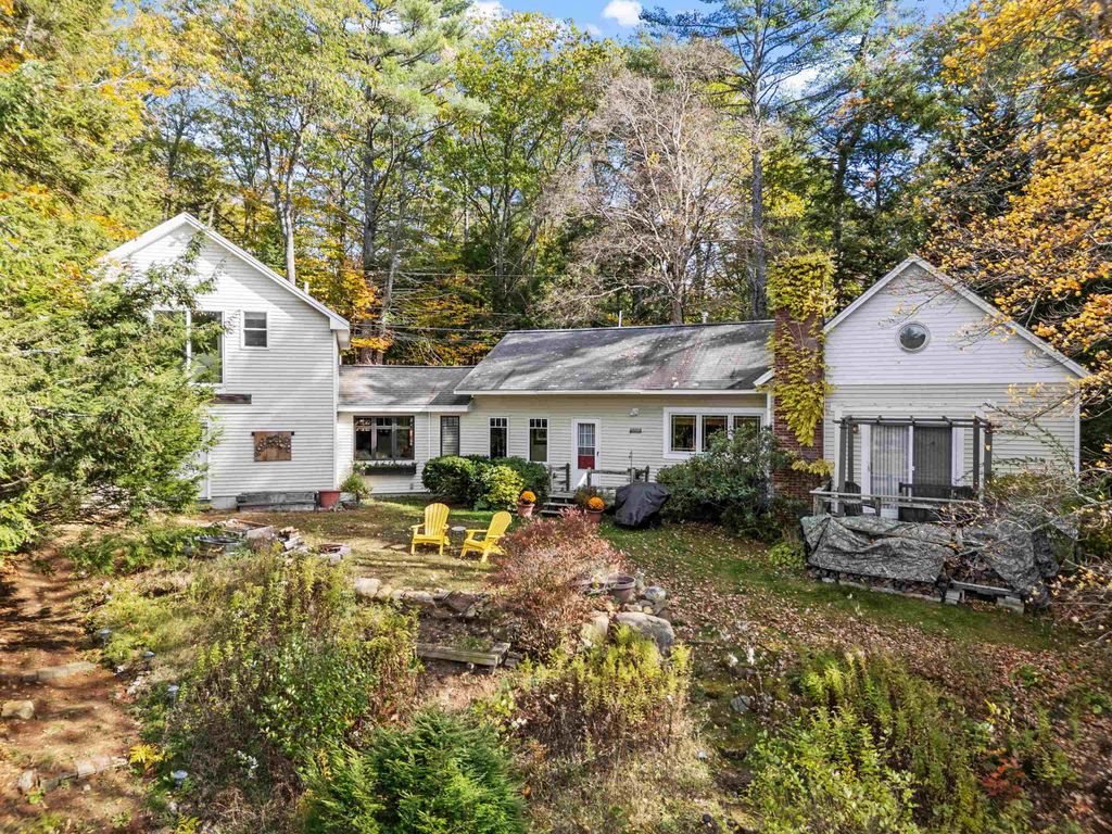 Photo of 47 Dock Road, Belmont, NH 03220 (MLS # 5066121)
