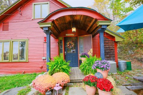 1312 Macintosh Hill Road Bethel VT 05060