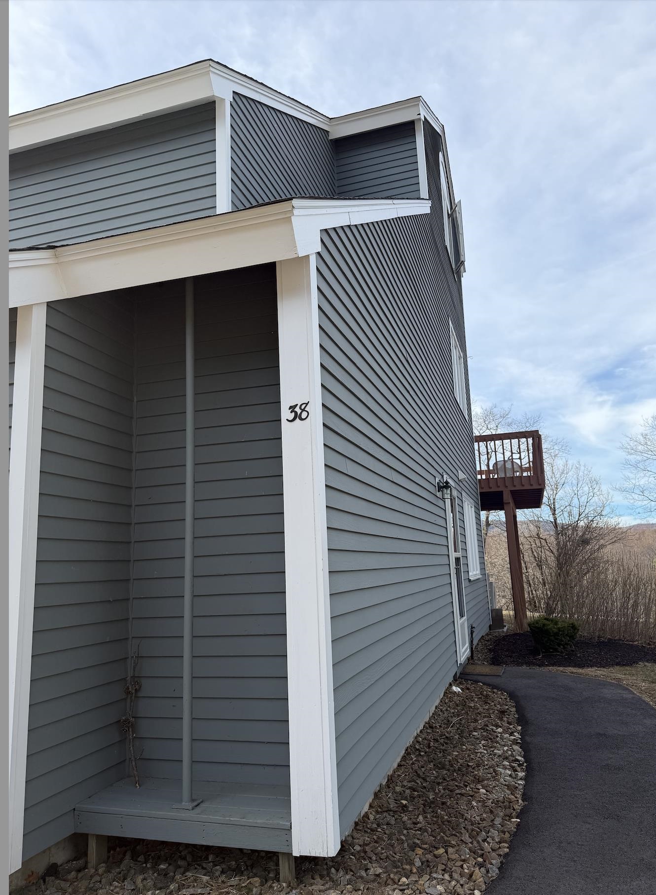 22 Circle Drive 38