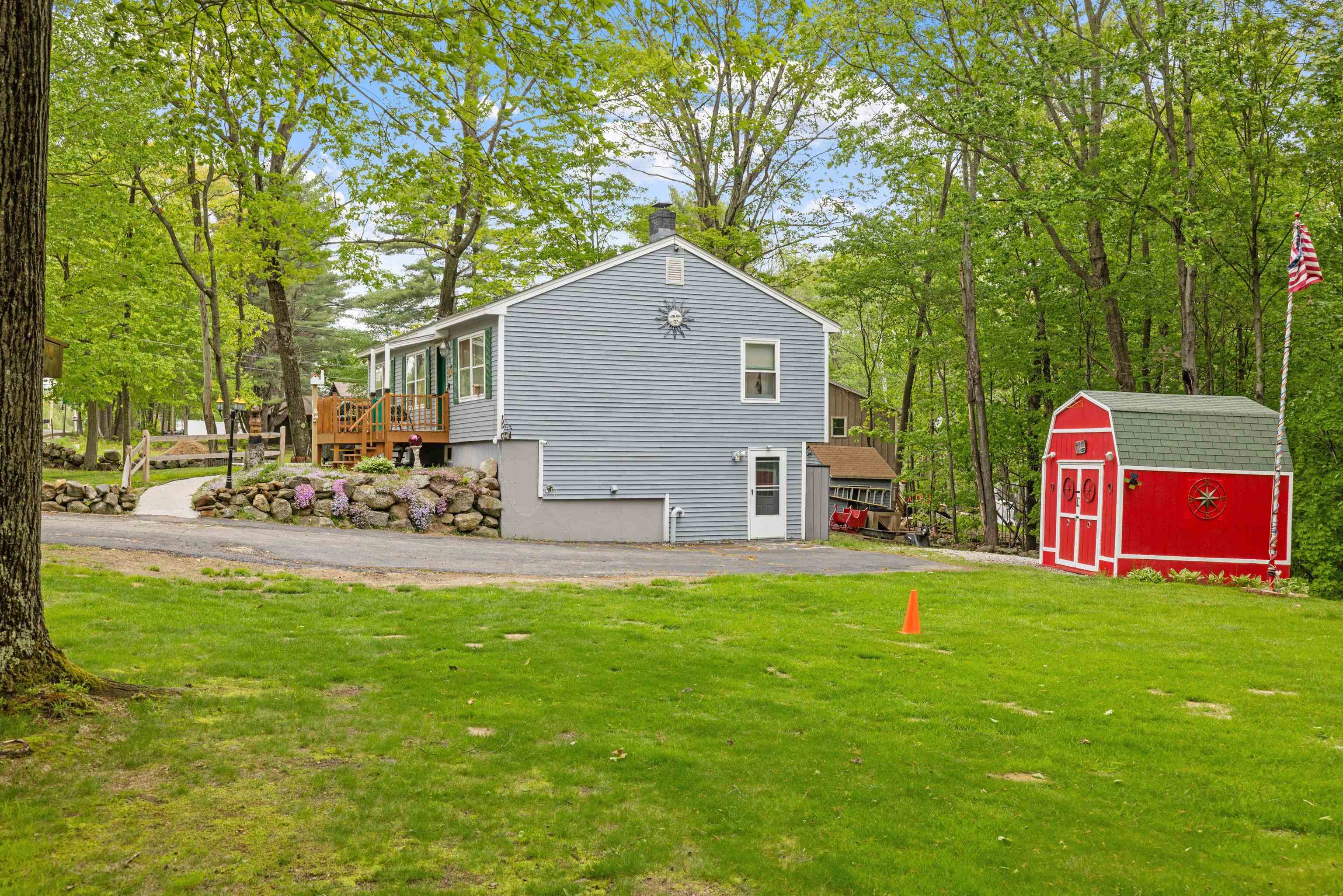 237 Weirs Road
