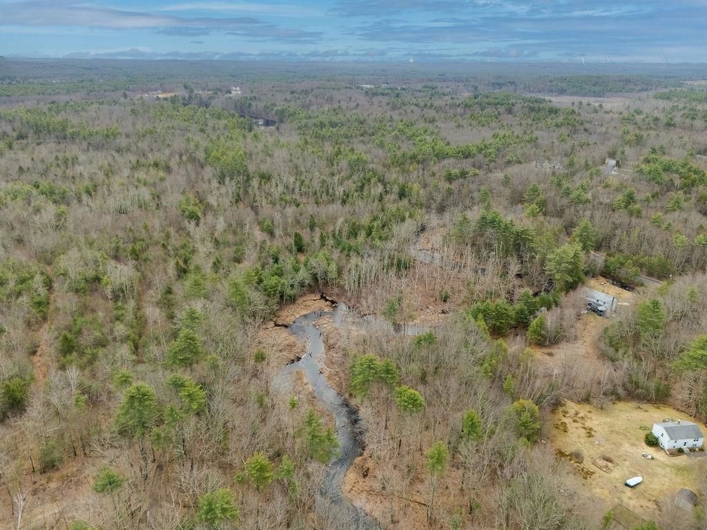 Photo of 39 Colby Road, Kingston, NH 03848 (MLS # 5035142)