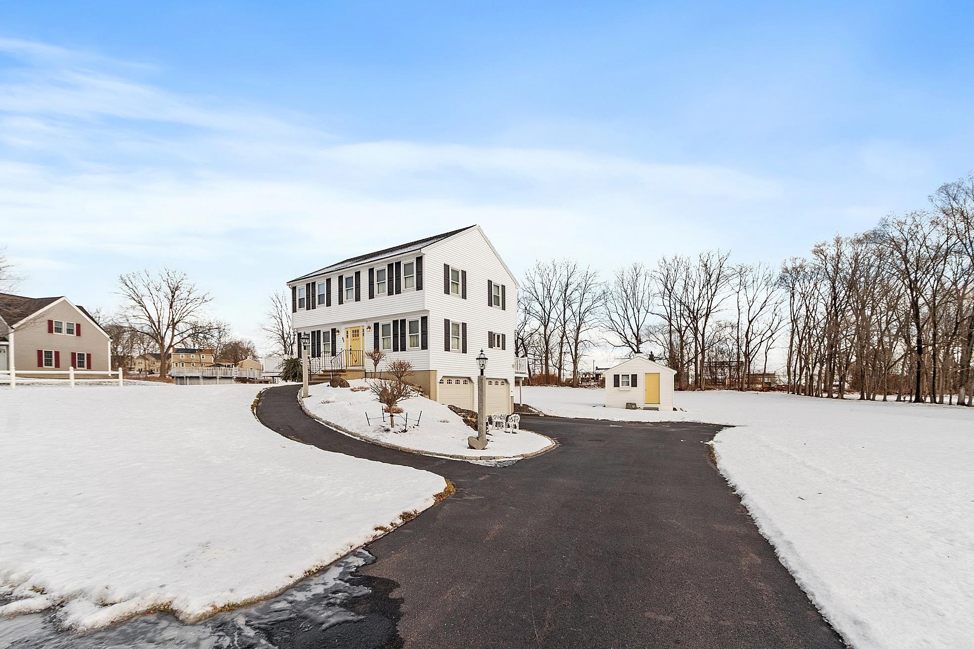 23 Blackberry Fields Road