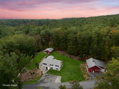 15 Leslie Drive Goffstown NH 03045