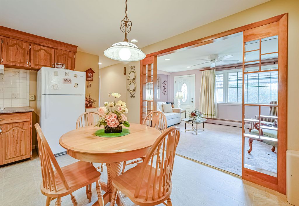 Photo of 130 Dover Point Road, Dover, NH 03820 (MLS # 5066870)