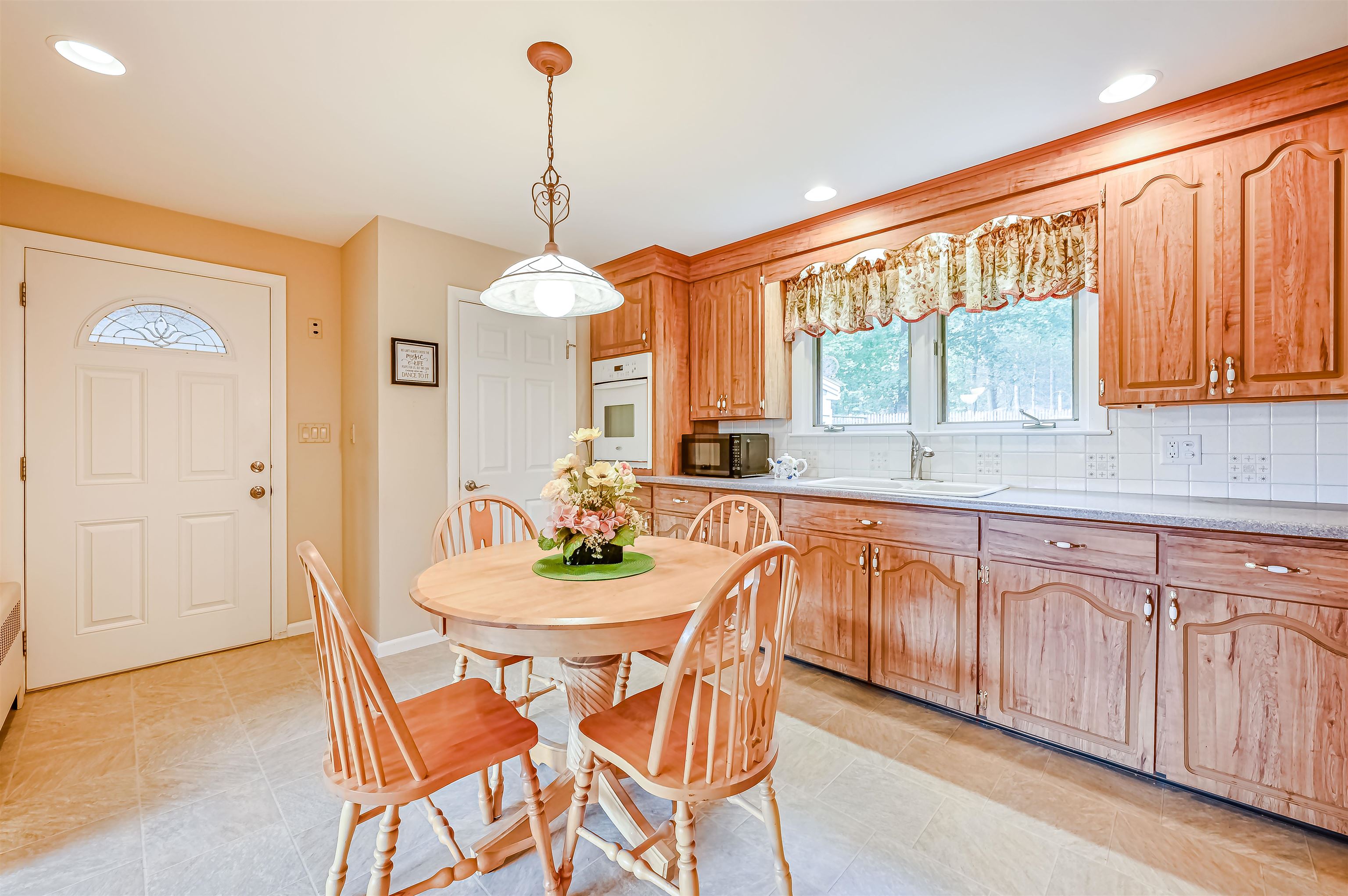 130 Dover Point Road
