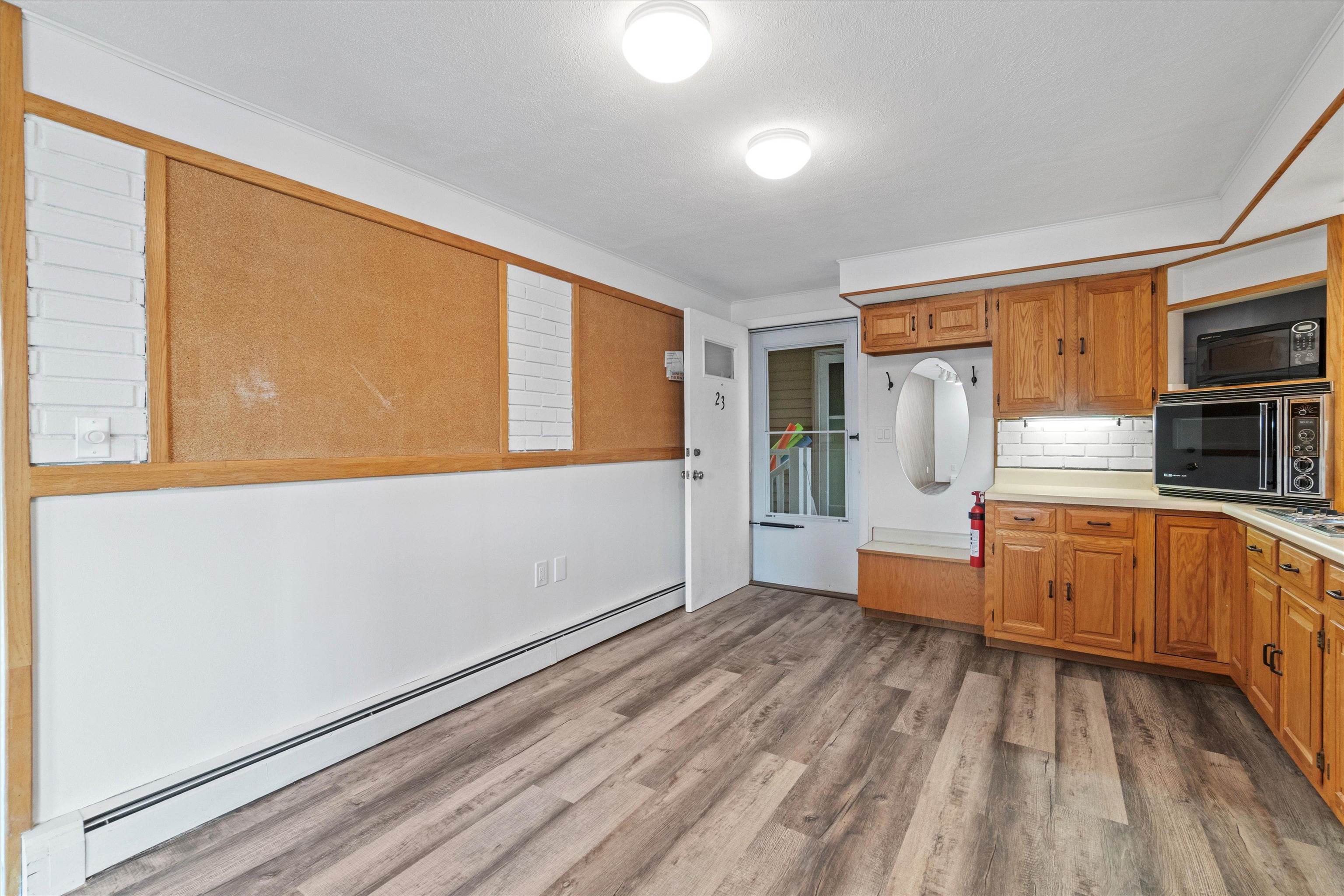 68 Kings Highway 23