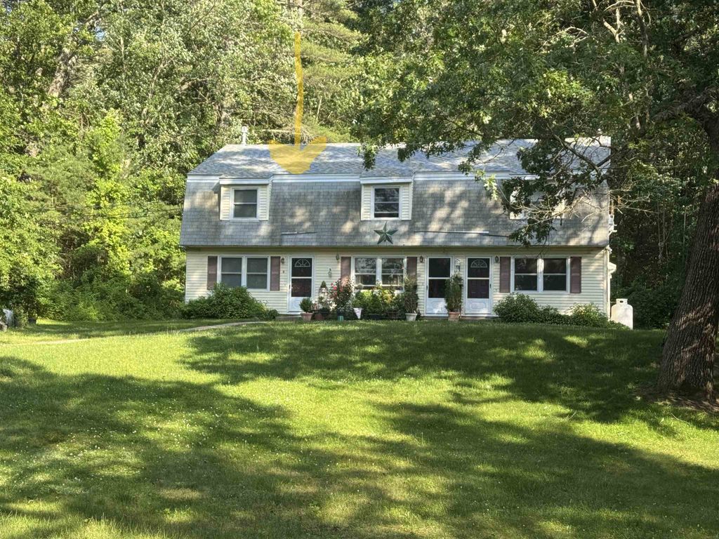 Photo of 4 Linda Lane #6, Stratham, NH 03885 (MLS # 5057035)